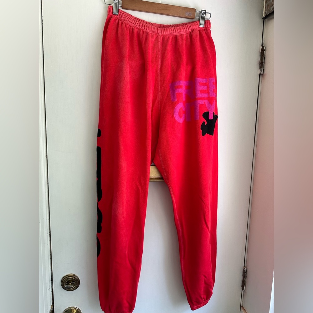 Freecity red sweatpants